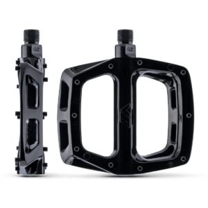 V8 Flat Pedaal V2 zwart